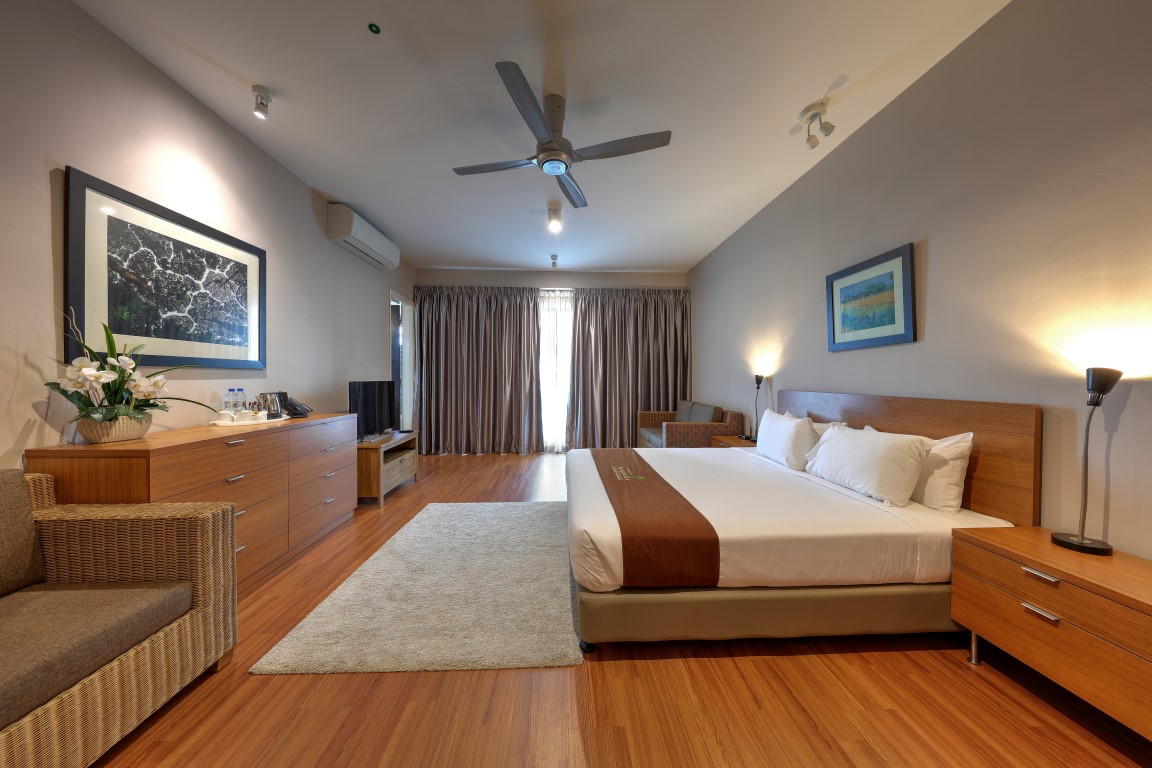 2-BR-Deluxe-Bedroom-Medium