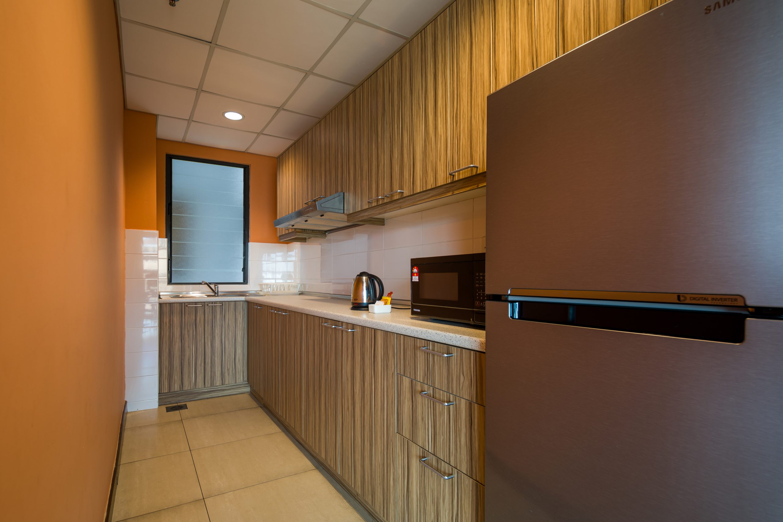 Acappella Suite Hotel in Shah Alam combines contemporary design, spacious suites and lifestyle amenities for business and leisure travellers. This visual documentation captures its architecture, interior flow and atmosphere, showcasing the hotel’s comfort, function and guest-oriented experience.