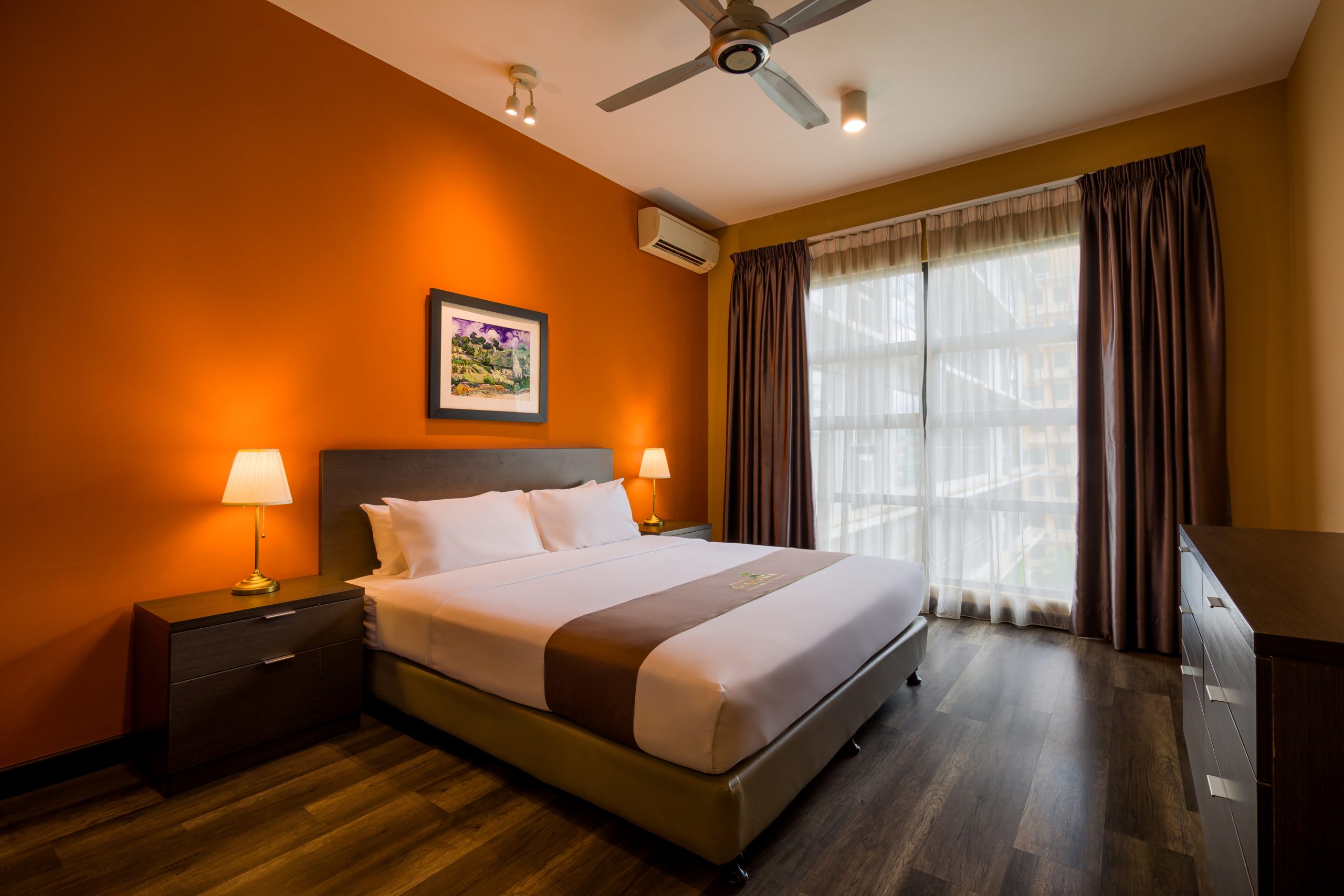 Acappella Suite Hotel 812 067